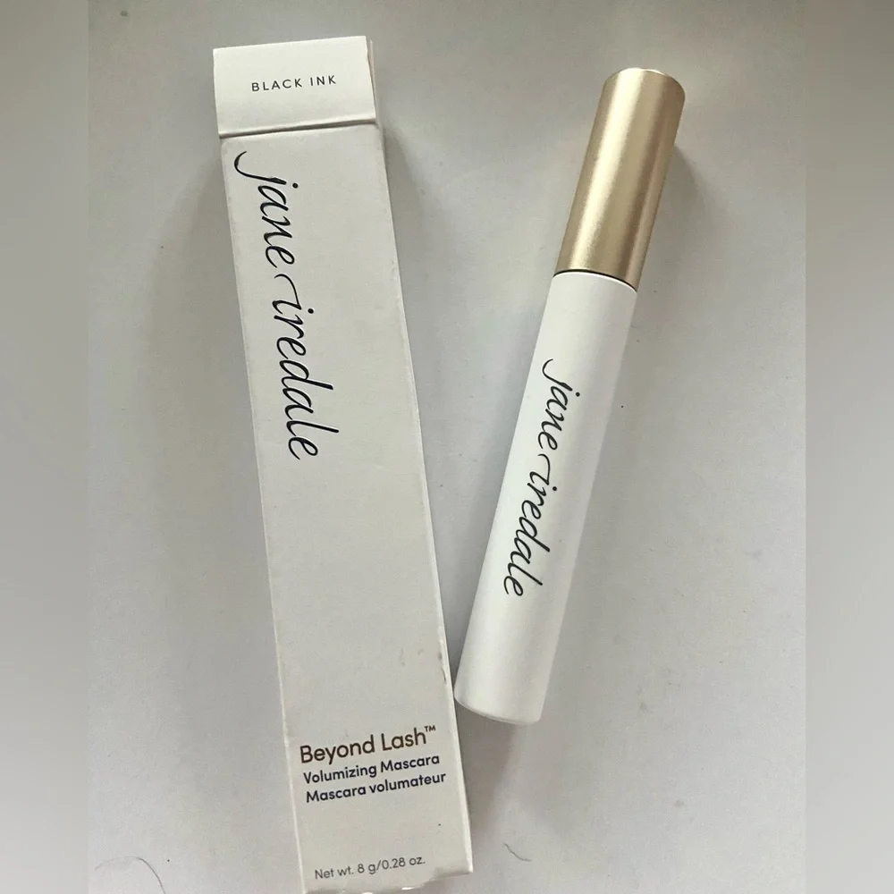 Beyond Lash™ Volumizing Mascara Mascara volumateur